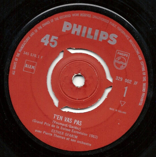 Esther Ofarim - T'en Vas Pas