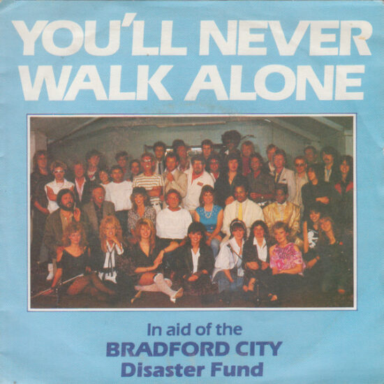 The Crowd (2) - You'll Never Walk Alone