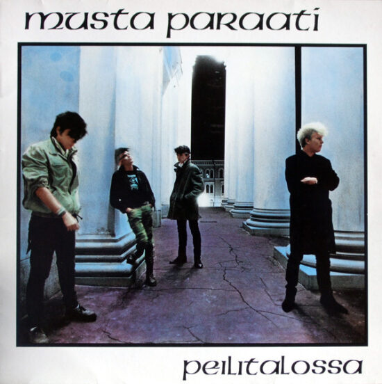 Musta Paraati - Peilitalossa