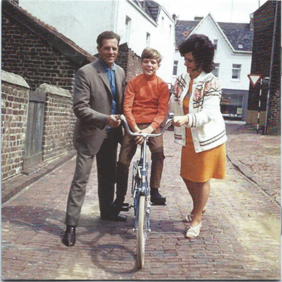 Hein Simons - Thuis
