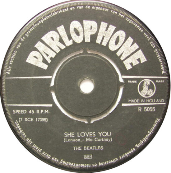 The Beatles - She Loves You